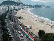 Auf der Copa Cabana in Brasilien tobt das Leben. Doch genau das macht den Strand gefährlich. Die Kriminalitätsrate ist hier sehr hoch. (Bild-Copyright: YASUYOSHI CHIBA/AFP)