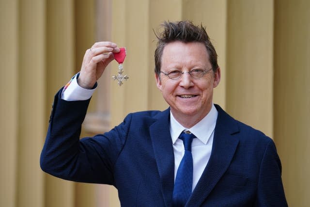 Simon Mayo 