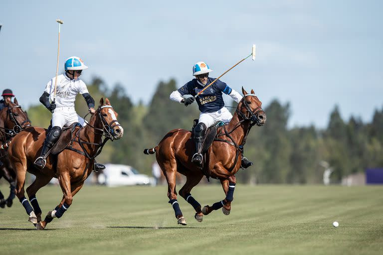 Adolfito Cambiaso le ganó en el duelo a su hijo Poroto y La Dolfina pasó a las semifinales de Tortugas