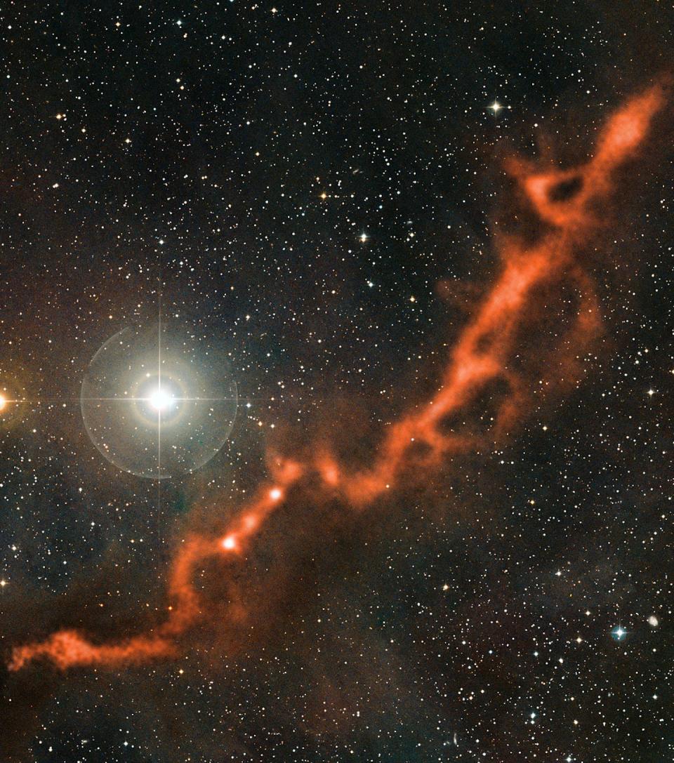 Gas and dust can condense into clouds, like the Taurus Molecular Cloud, where collisions between hydrogen and oxygen can form water. <a href="http://www.eso.org/public/images/eso1209a/" rel="nofollow noopener" target="_blank" data-ylk="slk:ESO/APEX (MPIfR/ESO/OSO)/A. Hacar et al./Digitized Sky Survey 2;elm:context_link;itc:0;sec:content-canvas" class="link ">ESO/APEX (MPIfR/ESO/OSO)/A. Hacar et al./Digitized Sky Survey 2</a>, <a href="http://creativecommons.org/licenses/by/4.0/" rel="nofollow noopener" target="_blank" data-ylk="slk:CC BY;elm:context_link;itc:0;sec:content-canvas" class="link ">CC BY</a>