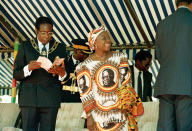 <p>Mugabe waits for guests with his wife, Sally, at the National Sports Centre in Harare to celebrate the 10th anniversary of independence from Britain, April 18, 1990. (Photo: AP) </p>