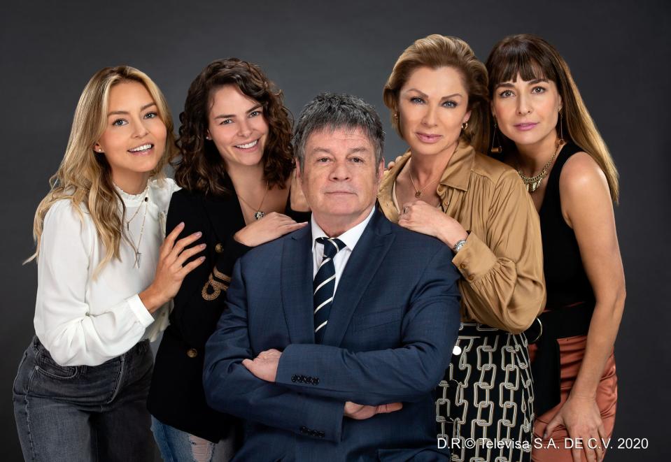 <p>Tras el <a href="https://peopleenespanol.com/telenovelas/imperio-de-mentiras-detiene-sus-grabaciones-por-coronavirus-y-mas-noticias-de-telenovela/" rel="nofollow noopener" target="_blank" data-ylk="slk:parón obligatorio;elm:context_link;itc:0;sec:content-canvas" class="link ">parón obligatorio</a> que tuvo que hacer la semana pasada la producción a cargo de <strong>Giselle González</strong> luego de que su protagonista, <strong>Andrés Palacios</strong>, diera <a href="https://peopleenespanol.com/celebridades/andres-palacios-da-positivo-a-covid-19/" rel="nofollow noopener" target="_blank" data-ylk="slk:positivo por coronavirus;elm:context_link;itc:0;sec:content-canvas" class="link ">positivo por coronavirus</a>, la telenovela encabezada por <strong>Angelique Boyer</strong> retomó sus grabaciones este lunes siguiendo, como se ha hecho de manera responsable hasta ahora, todas las medidas de seguridad establecidas por Televisa. </p>