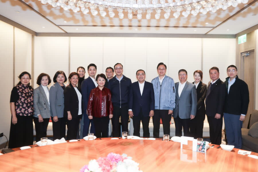 圖／新北市長侯友宜今日傍晚邀請多位的縣市長齊聚新北市。（新北市政府提供）