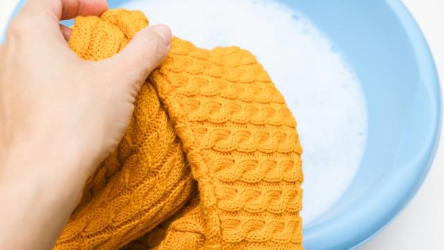 How to Unshrink a Sweater So It Fits Again: Laundry Pros Reveal the Steamy  Secret