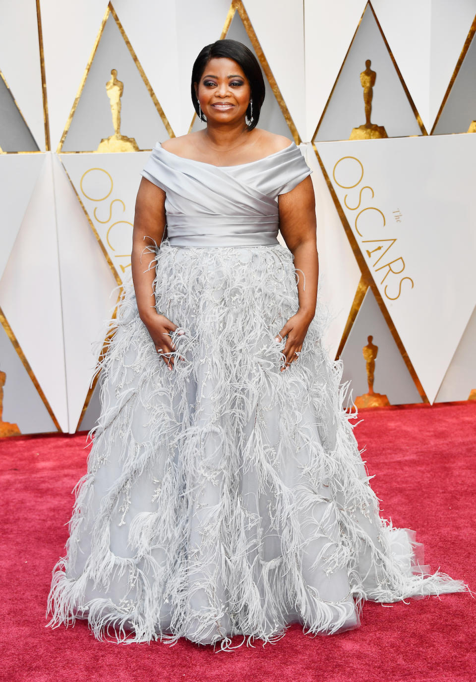 <p>Octavia Spencer followed the fashion advice of best dressed winners of the past including <a rel="nofollow" href="https://www.yahoo.com/style/oscars-best-worst-dressed-slideshow-wp-172118723/photo-p-sometimes-more-better-case-photo-172118018.html" data-ylk="slk:Penelope Cruz;elm:context_link;itc:0;sec:content-canvas;outcm:mb_qualified_link;_E:mb_qualified_link;ct:story;" class="link  yahoo-link">Penelope Cruz</a> and <a rel="nofollow" href="https://www.yahoo.com/style/time-best-dressed-oscars-jennifer-slideshow-wp-164232438/photo-p-hot-tip-feathers-amy-photo-164232443.html" data-ylk="slk:Amy Adams;elm:context_link;itc:0;sec:content-canvas;outcm:mb_qualified_link;_E:mb_qualified_link;ct:story;" class="link  yahoo-link">Amy Adams</a> who proved that feather trains are the key to getting two thumbs up from the fashion police. <em>(Photo: Getty Images)</em> </p>