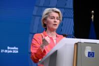 La présidente de la Commission européenne Ursula von der Leyen donne une conférence de presse, le 28 juin 2024 à Bruxelles (JOHN THYS)