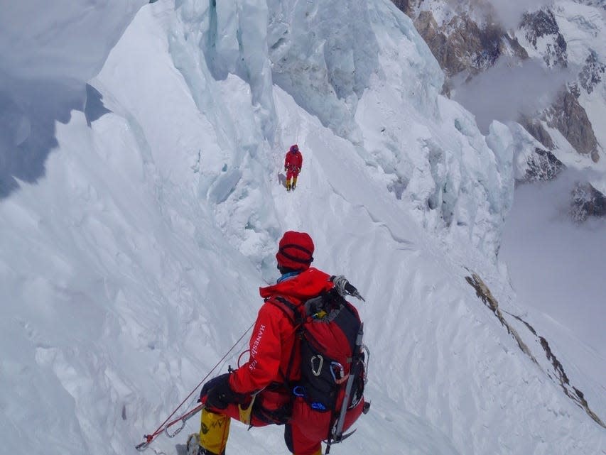 A view of the traverse, as seen in 2014 when Arnette summited K2.