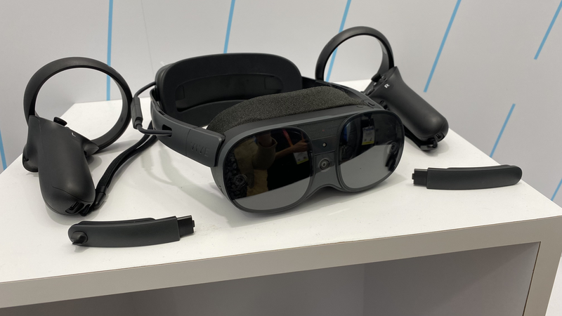 HTC Vive XR Elite