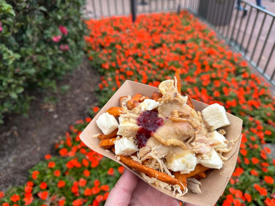 Poutine in cardboard tray 