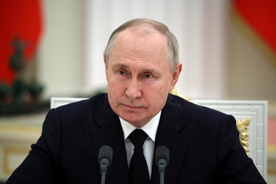 Russian President Vladimir Putin attends a meeting with service members at the Kremlin in Moscow, Russia, June 27, 2023. Sputnik/Mikhail Tereshchenko/Pool via REUTERS ATTENTION EDITORS - THIS IMAGE WAS PROVIDED BY A THIRD PARTY.