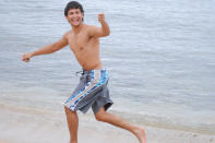 Kapamilya actor Matteo Guidicelli enjoying the summer sun and sand for the ABS-CBN summer station ID. (photo courtesy of ABS-CBN)