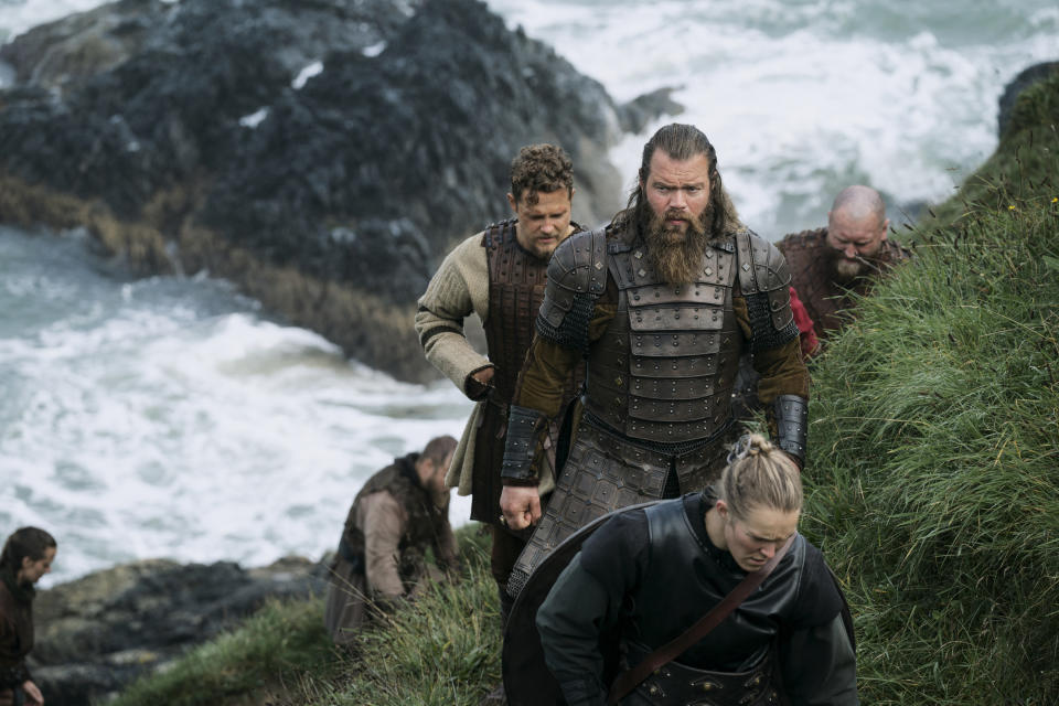 Vikings: Valhalla. (L to R) Stanislav Callas as Jorundr, Jóhannes Haukur Jóhannesson as Olaf Haraldsson in episode 208 of Vikings: Valhalla. Cr. Bernard Walsh/Netflix © 2022