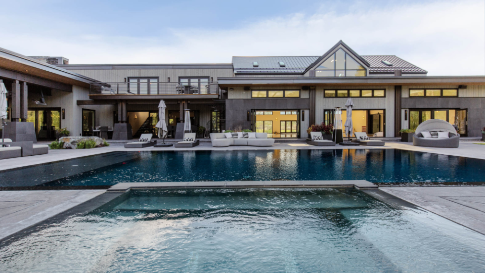 The infinity-edge pool - Credit: Photo: Christie’s International Real Estate