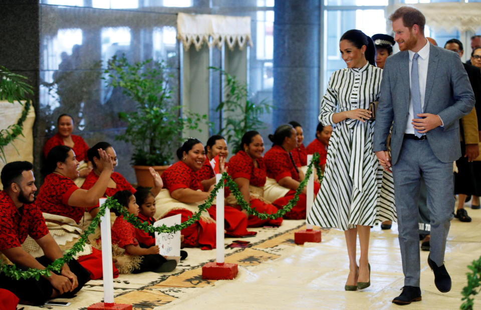 Day Eleven: Tonga – Meghan wears Martin Grant for a third time