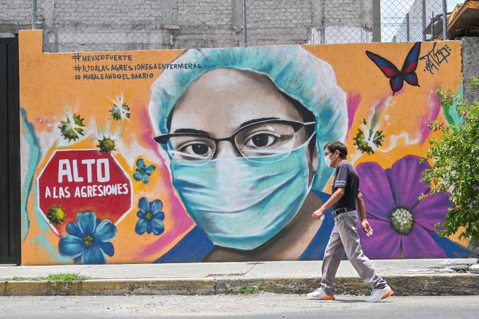 Mural del artista urbano Alejandro Bautista Torres, en CDMX Foto: Pedro Pardo /AFP