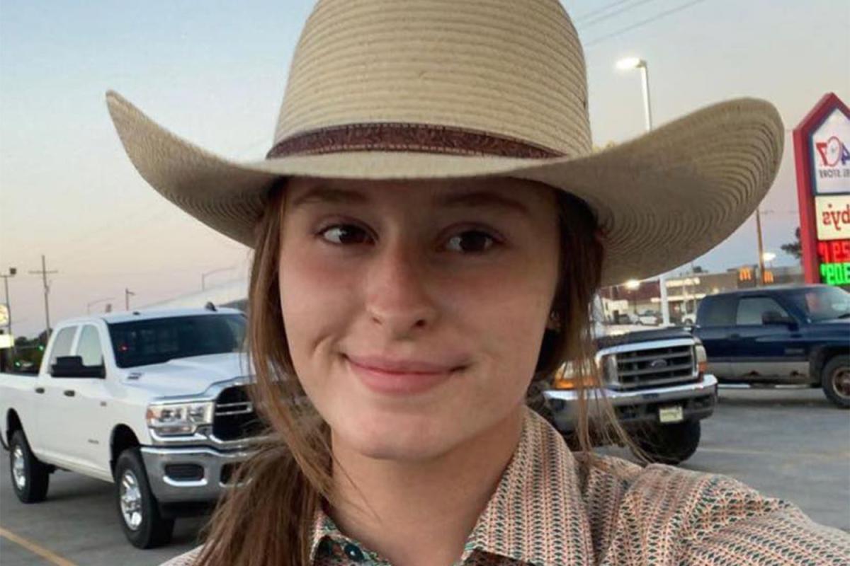 Miss Teen Rodeo Kansas, 19, Killed in Car Crash That Injured 4 Teammates: ‘Her Light Will Live on’