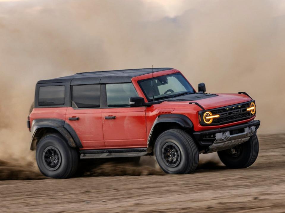 2022 Ford Bronco Raptor.