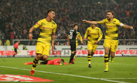 Soccer Football - Bundesliga - VfB Stuttgart vs Borussia Dortmund - Mercedes-Benz Arena, Stuttgart, Germany - November 17, 2017 Borussia Dortmund’s Maximilian Philipp celebrates scoring their first goal REUTERS/Thomas Niedermueller