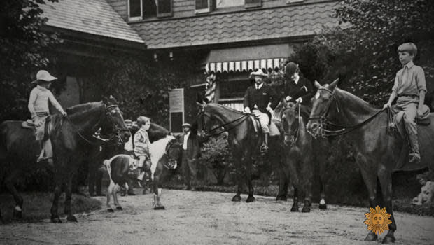 President Teddy Roosevelt's six children grew up with no fewer than 40 animals, from dogs, ponies and guinea pigs to a one-legged rooster. / Credit: CBS News