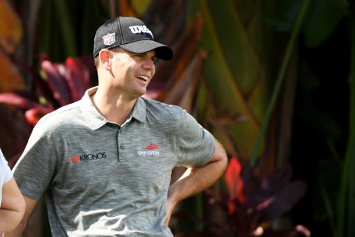 American Brendan Steele fired a four-under par 66 to grab a share of the early second-round lead in the US PGA Tour Sony Open in Hawaii