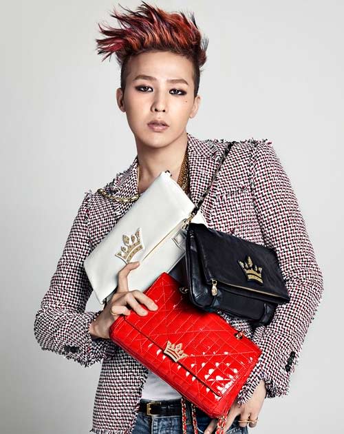 Big Bang's G-Dragon Models for Women's Handbags