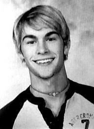 Chace Crawford took the california-surfer look a bit too far with his beaded choker necklace, perfectly groomed eyebrows and blond highlights. 