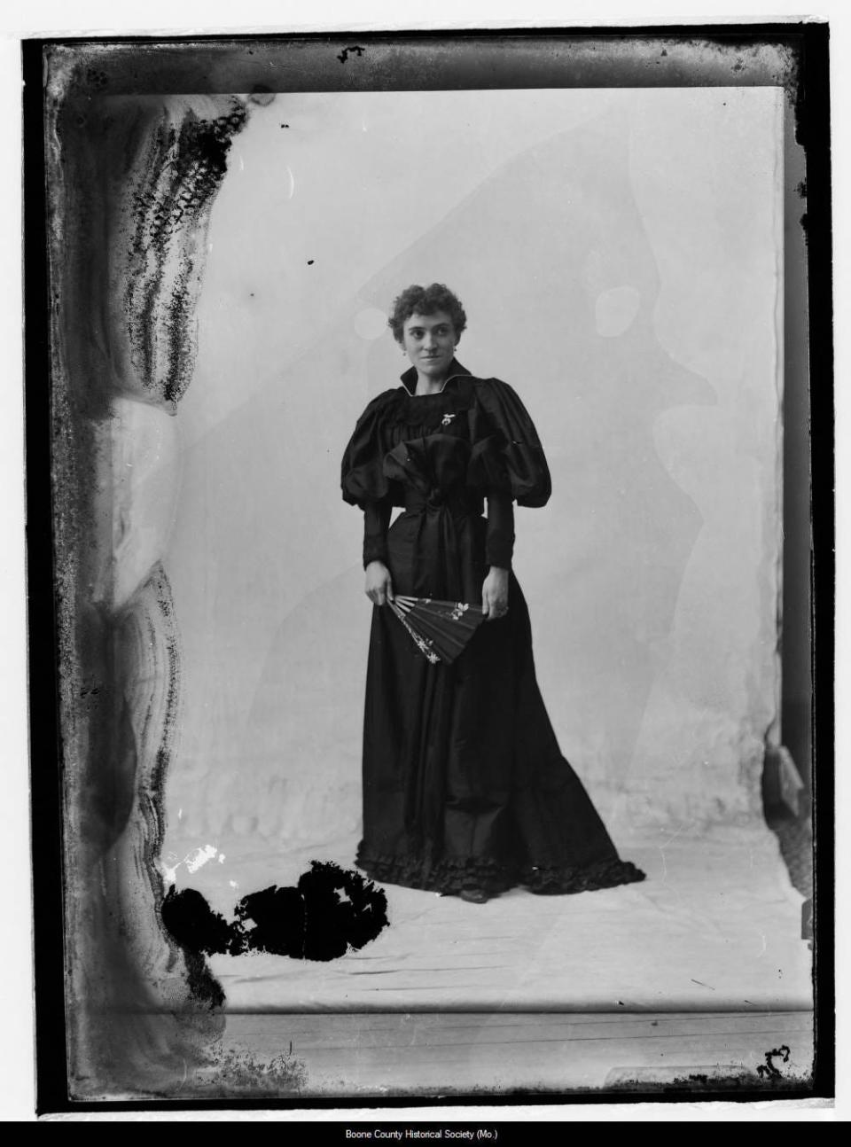 Luella St. Clair Moss helped establish the Columbia Equal Suffrage Association in 1912, working to get women the right to vote until that happened with approval of the 19th Amendment.