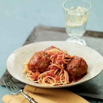 Cook: Hearty Spaghetti and Meatballs