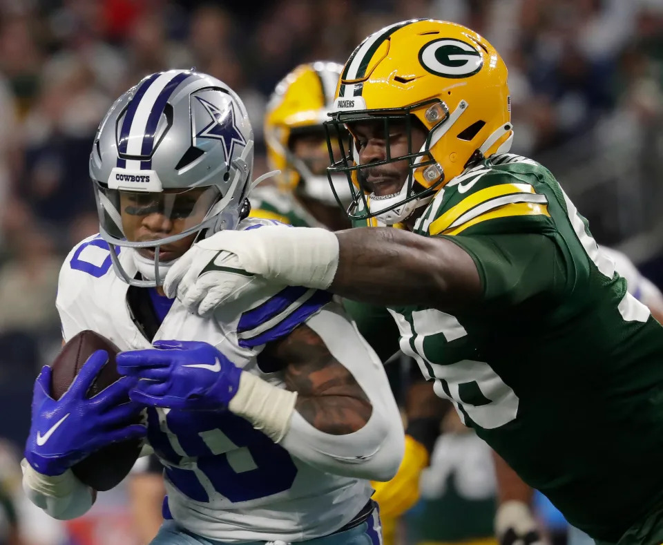 Green Bay defeated Dallas 48-32.