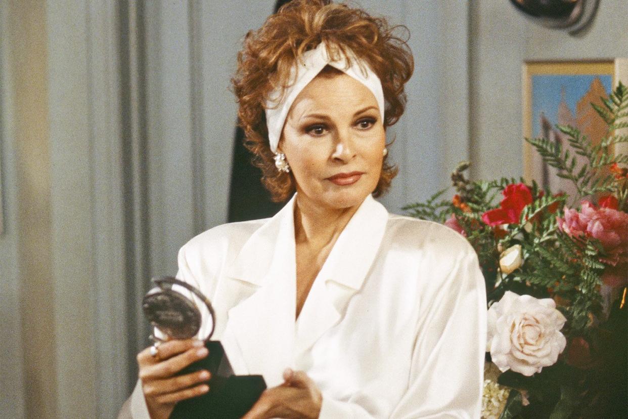 SEINFELD -- "The Summer of George" Episode 22 -- Pictured: Raquel Welch as Herself (Photo by Chris Haston/NBCU Photo Bank/NBCUniversal via Getty Images via Getty Images)