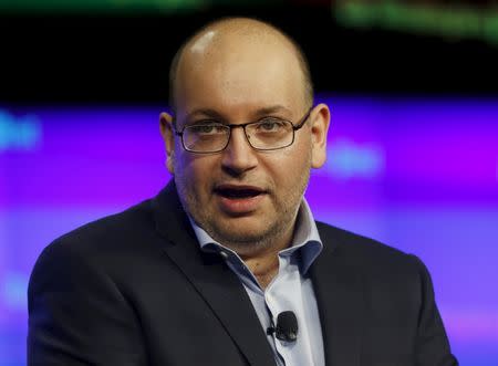 Jason Rezaian delivers remarks at the grand opening of the Washington Post newsroom in Washington January 28, 2016. Rezaian was recently released from 18 months in prison in Iran. REUTERS/Gary Cameron
