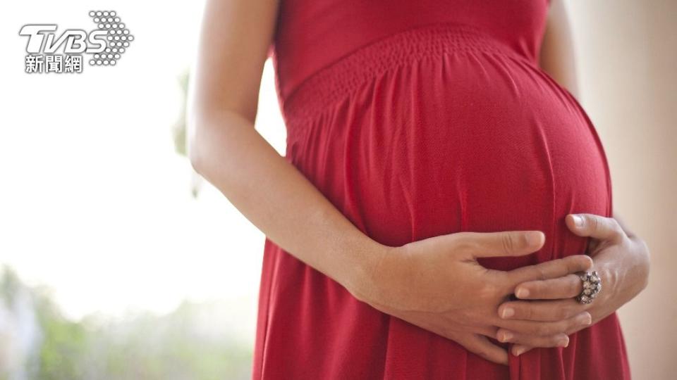 原PO的好友變成婆婆後自己出錢讓媳婦住月子中心。（示意圖／shutterstock達志影像）