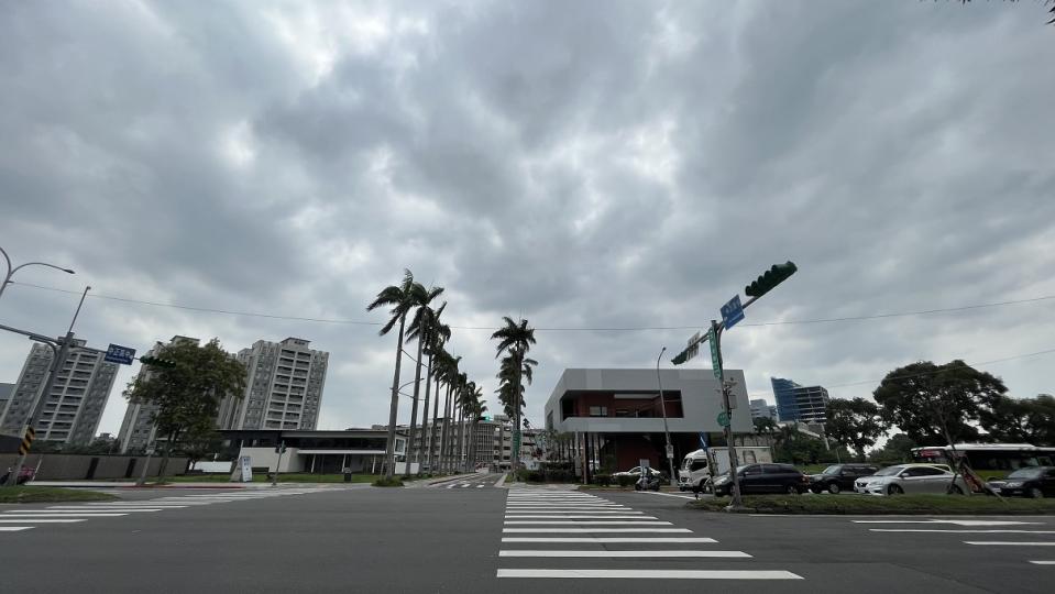 規模較大的建商跨地區活動，足以將高價移轉到另一區。（示意圖／EBC地產王張琬聆攝）