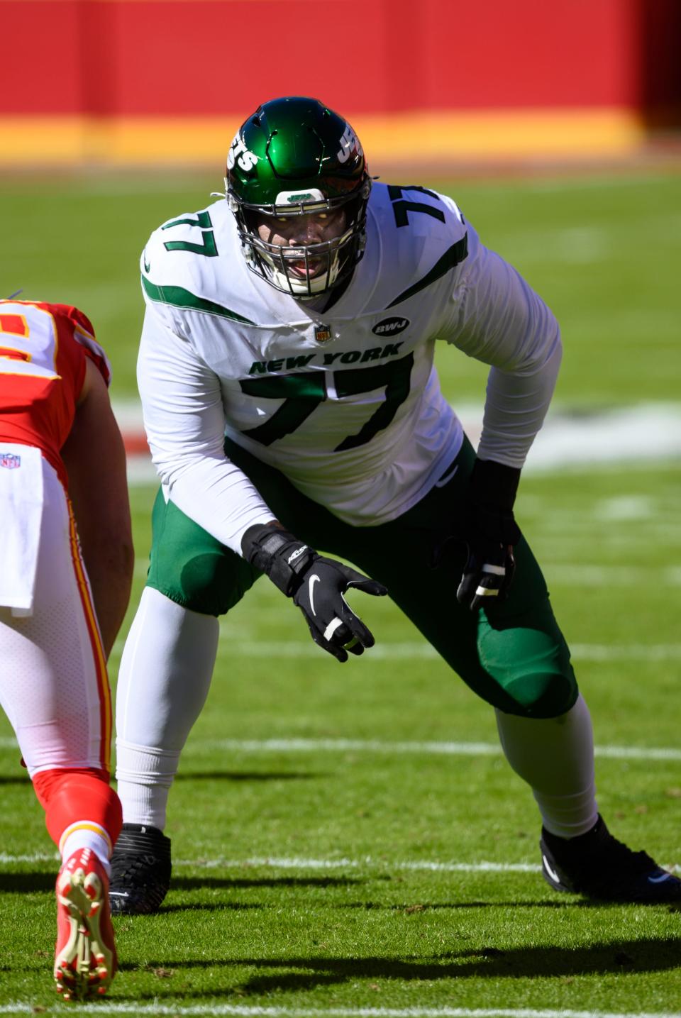 New York Jets offensive tackle Mekhi Becton (77) during an NFL football game against the Kansas City Chiefs, Sunday, Nov. 1, 2020, in Kansas City, Mo.