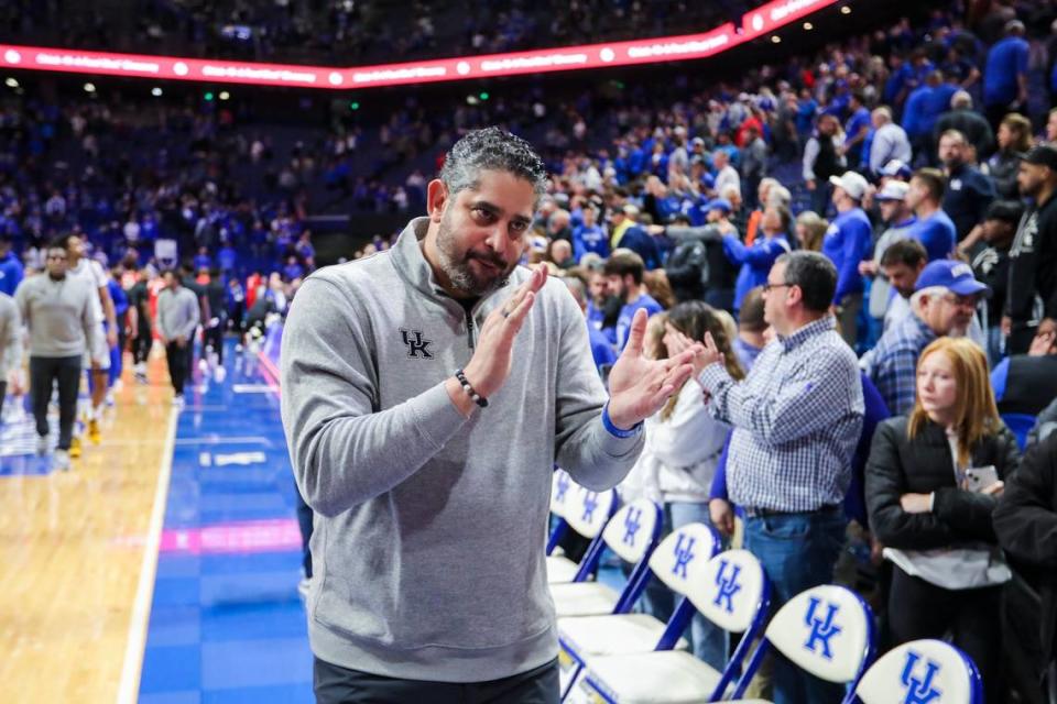 Kentucky associate coach Orlando Antigua was a UK assistant from 2009-14 and returned to the Wildcats for the 2020-21 season.