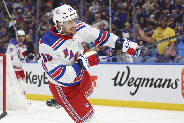 chris-kreider-scores-twice-in-new-york-rangers--season-opening-w