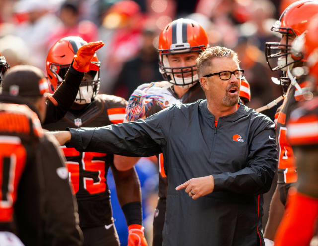 What time does the Muni Lot open before Cleveland Browns games