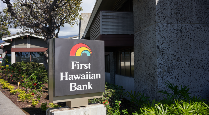 FHB stock: The sign outside a branch of First Hawaiian Bank on the Big Island.