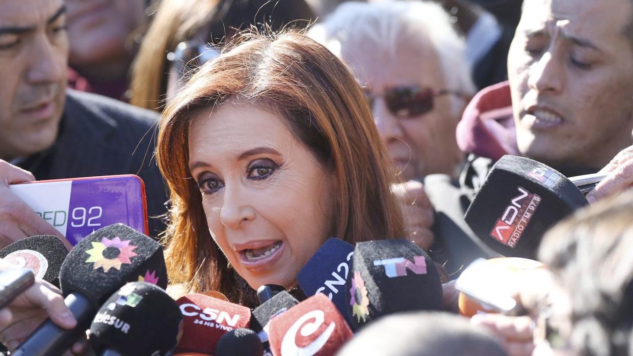 «Ich habe dem Präsidenten immer gesagt, dass mich die angespannte soziale Lage beunruhigt»:  
Cristina Kirchner