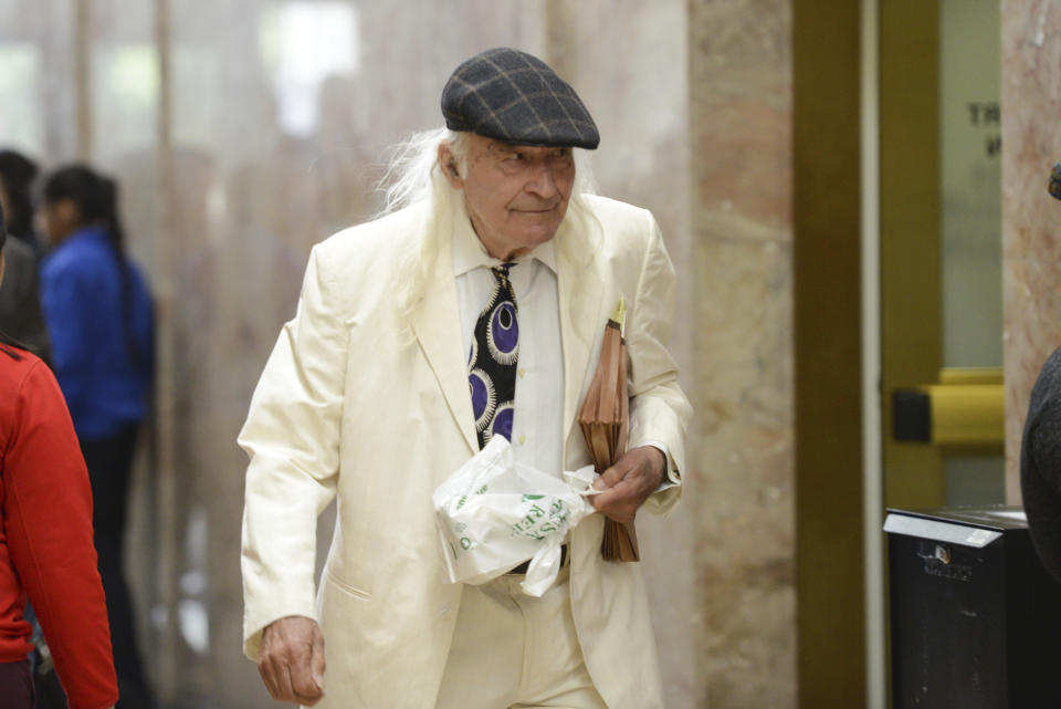 Attorney Tony Serra, who represents Derick Almena, arrives at René C. Davidson Alameda County Courthouse in Oakland, Calif., Tuesday April, 30, 2019. Almena and Max Harris are standing trial on charges of involuntary manslaughter after a 2016 fire killed 36 people at a warehouse party they hosted in Oakland. (AP Photo/Cody Glenn)