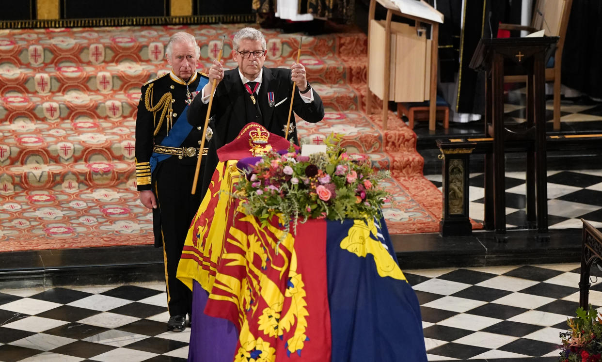 The Lord Chamberlain breaks his Wand of Office at the Committal Service for Queen Elizabeth II held at St George's Chapel in Windsor Castle, Berkshire. Picture date: Monday September 19, 2022.