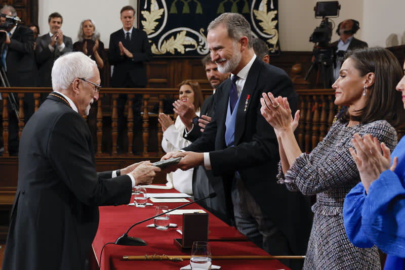 Reyes Felipe y Letizia 