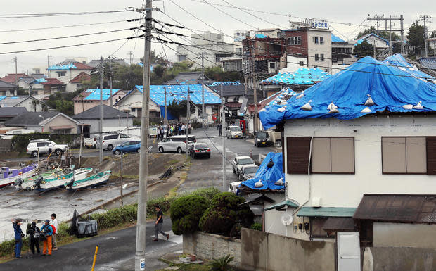 JAPAN-WEATHER-TYPHOON 