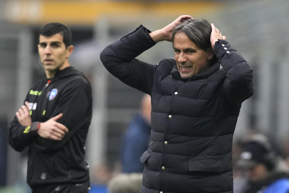 Inter Milan's head coach Simone Inzaghi reacts during the Serie A soccer match between Inter Milan and Hellas Verona at the San Siro Stadium in Milan, Italy, Saturday, Jan. 6, 2024. (AP Photo/Antonio Calanni)