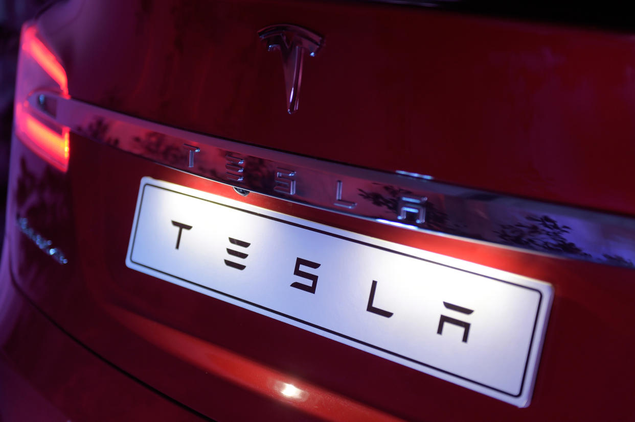 Das Model S von Tesla ist seit 2012 auf dem Markt. (Bild: Carla Gottgens/Bloomberg via Getty Images)