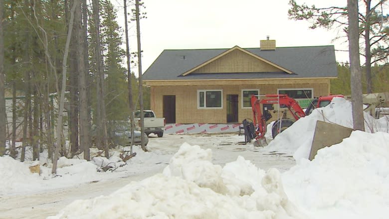 Yukon Supreme Court hears dispute over mineral rights in Raven's Ridge subdivision