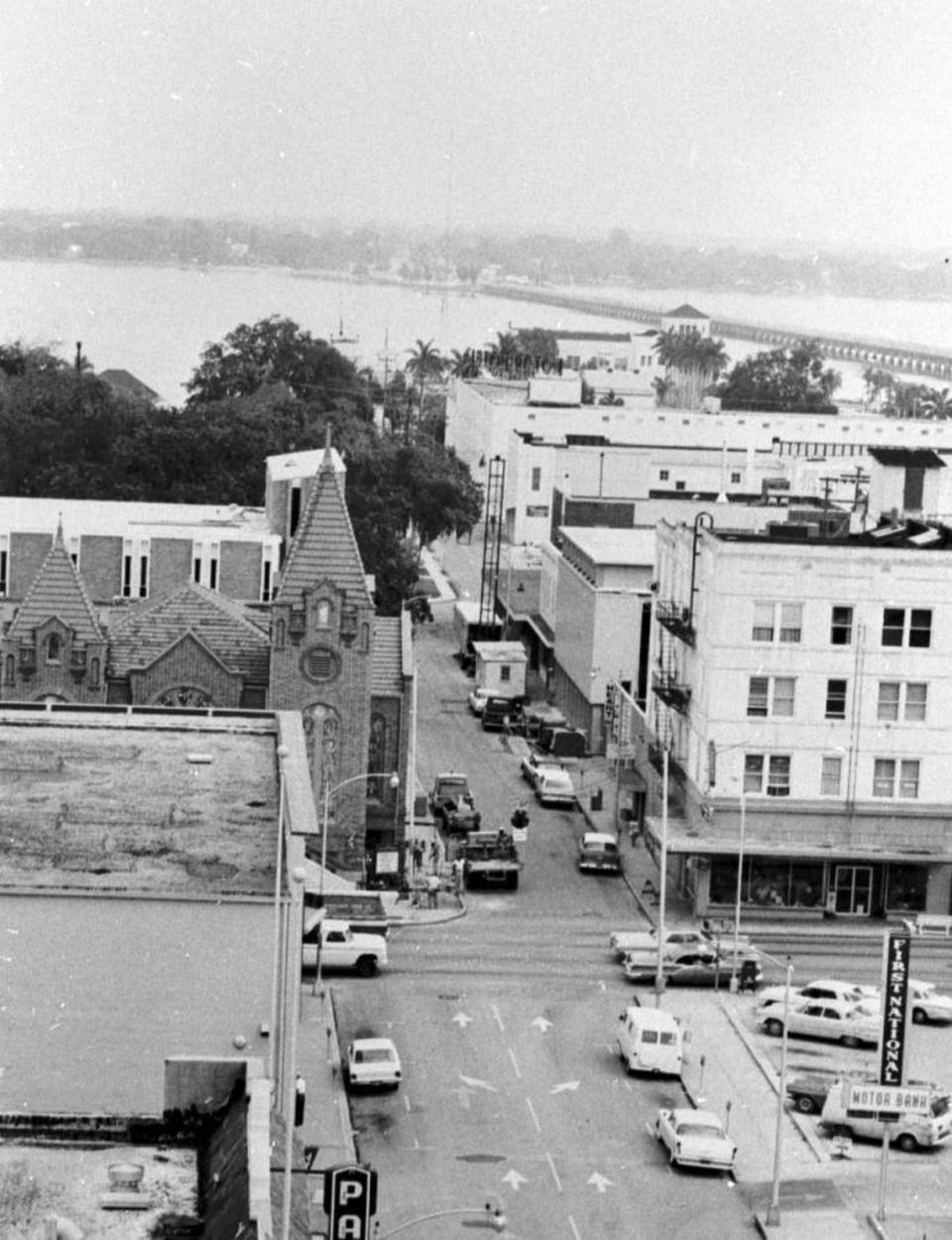 A view looking north down 13th Street West. The First Baptist Church stands on the corner of 13th Street West and Manatee Avenue. Courtesy of Manatee County Library archives