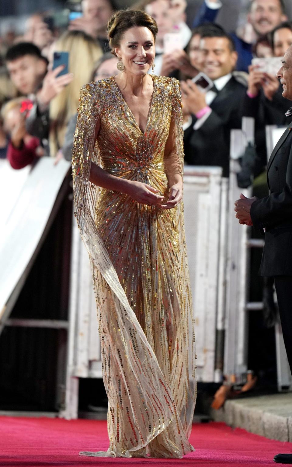 The Duchess of Cambridge arrives on the red carpet