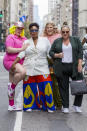 <p>Treffen Sie Ihre nächste Generation von Street-Style-Stars: Margie Ashcroft, Kelly Augustine, Meaghan O’Connor und Anna O’Brien posieren im Fashion-Forward Statement-Look außerhalb der CURVYcon. (Foto: Harald Austad) </p>