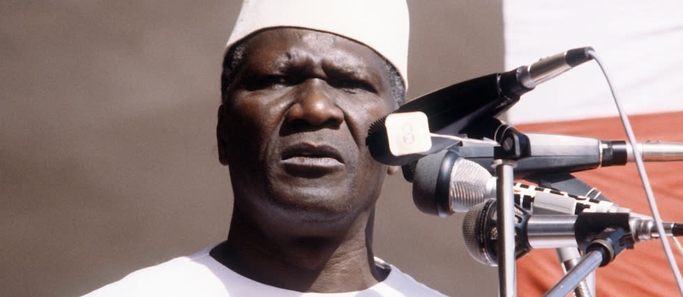 Après avoir conduit la Guinée à dire « Non ! » à la communauté franco-africaine, Sékou Touré s'est mué en dictateur qui a empêché la constitution d'une véritable nation guinéenne.   
